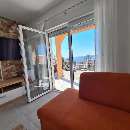 Lujic Appartement *
