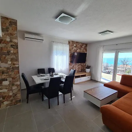 Lujic Apartman