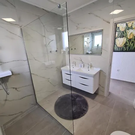 Lujic Apartman Crikvenica