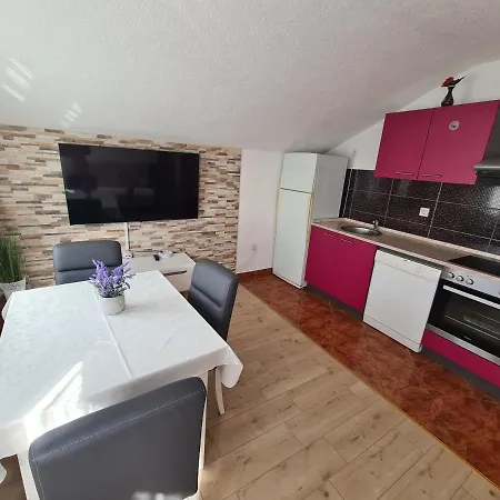 Apartman Lujic