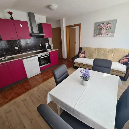 Lujic Apartman