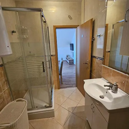 Apartman Lujic *