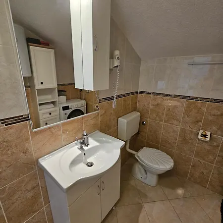 Apartman Lujic *