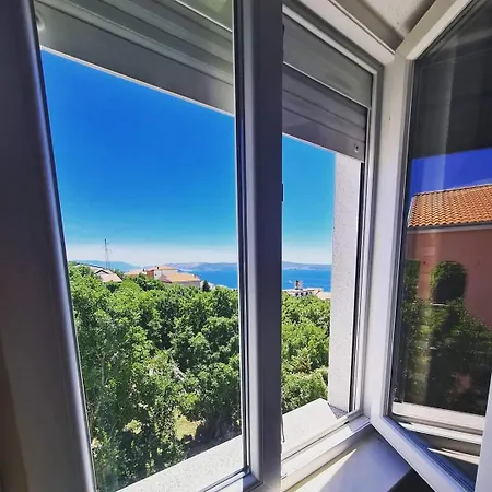 Lujic * Crikvenica