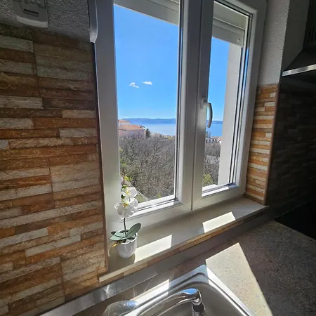 Lujic * Crikvenica